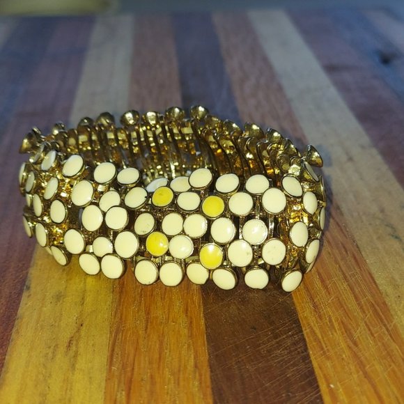 Gold Tone Stretch Cream Enamel Dotted Elegant Bangle Made in Italy Bracelet - Picture 4 of 8